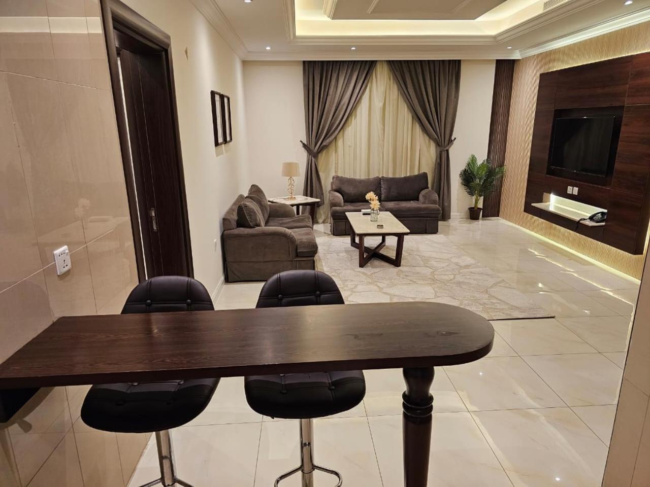 East Diamond Serviced Apartments Jeddah Exterior photo