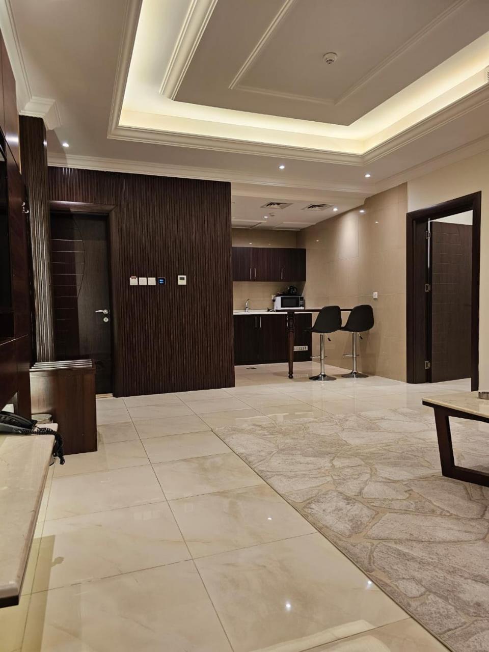 East Diamond Serviced Apartments Jeddah Exterior photo